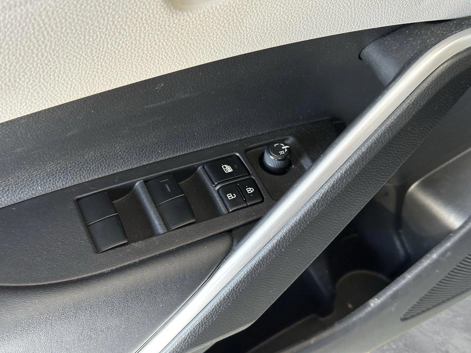 2022 Toyota Corolla Cross Vehicle Photo in Hollywood, FL 33021