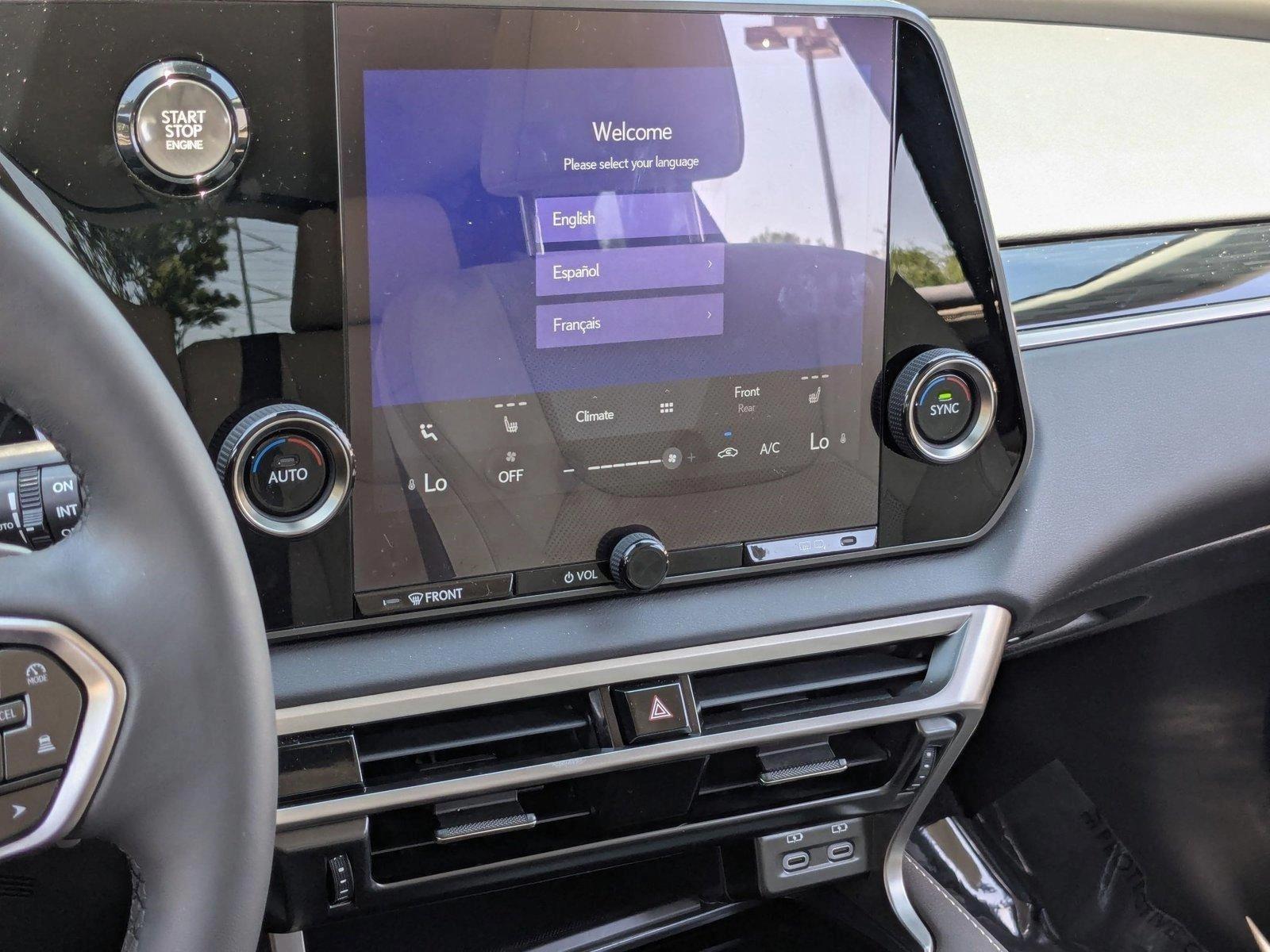2023 Lexus RX 350 Vehicle Photo in Tampa, FL 33614