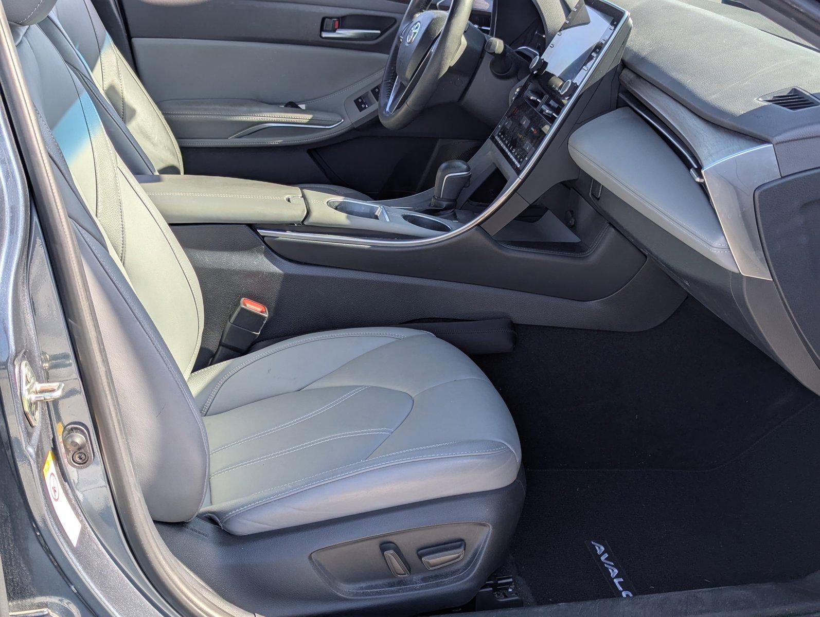 2019 Toyota Avalon Vehicle Photo in Ft. Myers, FL 33907