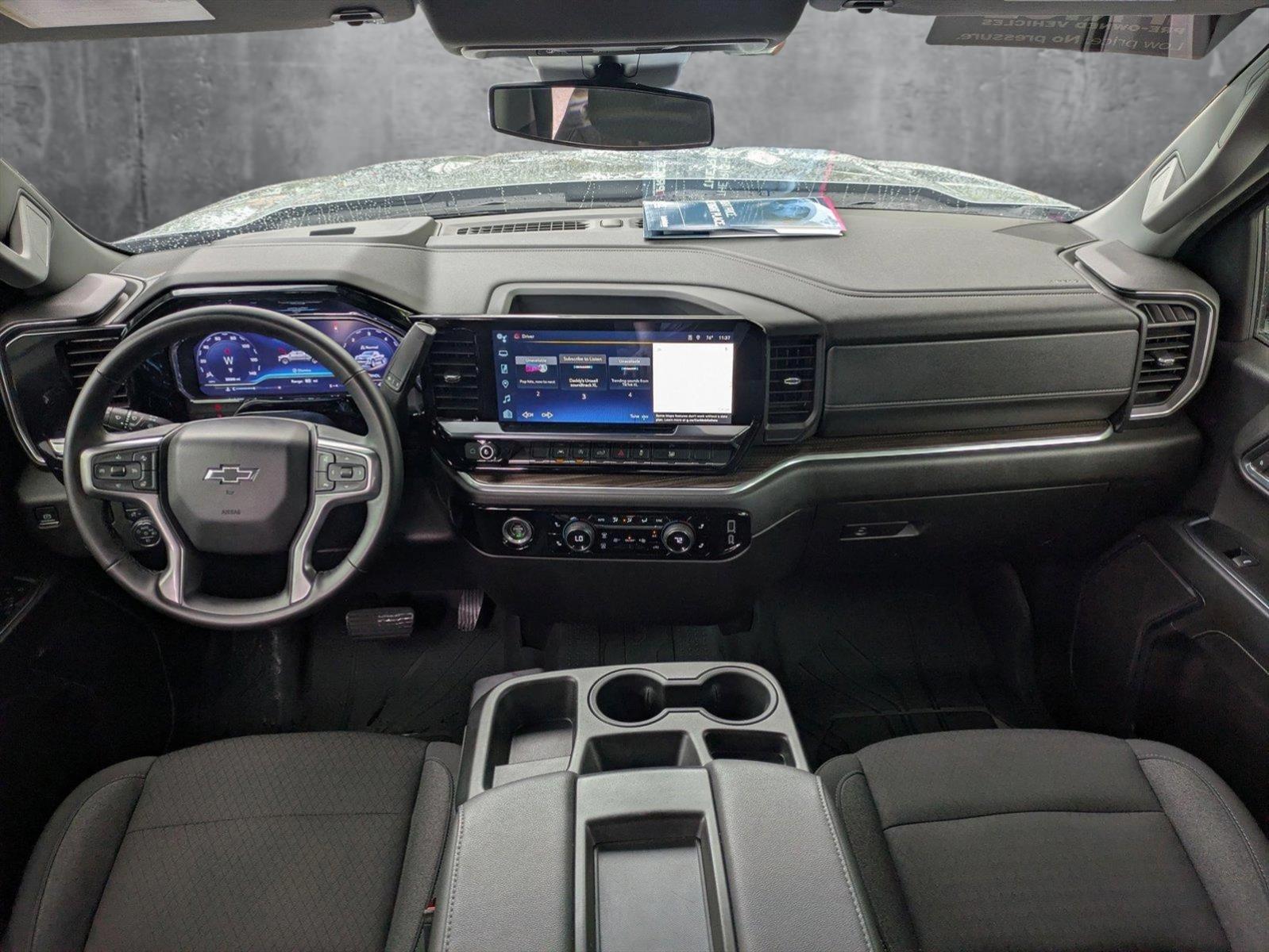 2024 Chevrolet Silverado 1500 Vehicle Photo in GREENACRES, FL 33463-3207