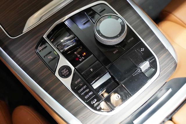 2024 BMW X7 xDrive40i Vehicle Photo in GRAPEVINE, TX 76051