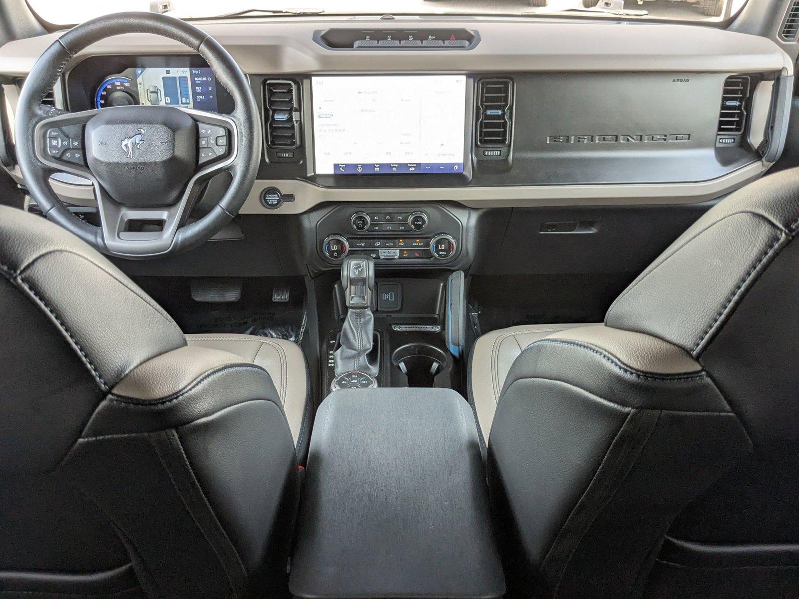 2023 Ford Bronco Vehicle Photo in St. Petersburg, FL 33713