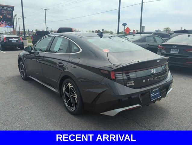 2025 Hyundai SONATA Vehicle Photo in Merrillville, IN 46410