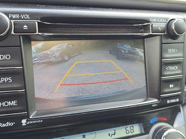 2017 Toyota RAV4 Hybrid Vehicle Photo in Pleasant Hills, PA 15236