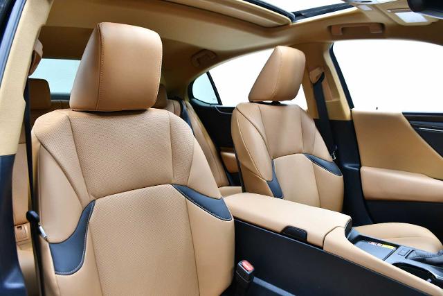 2024 Lexus ES 250 Vehicle Photo in DALLAS, TX 75235