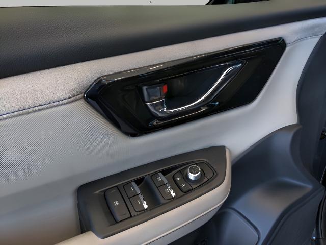 2025 Subaru Forester Vehicle Photo in Green Bay, WI 54304