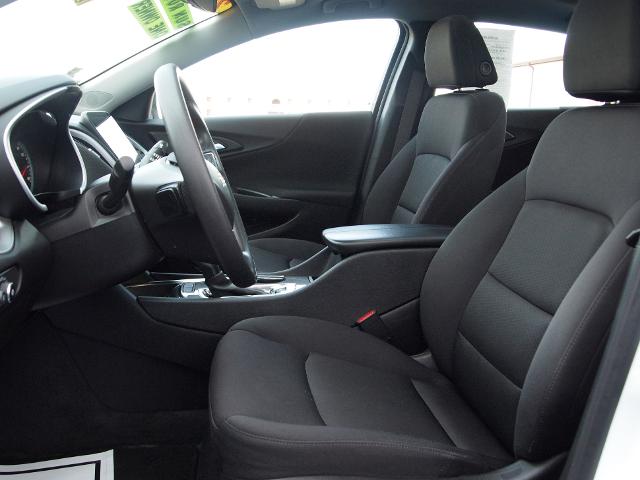 2024 Chevrolet Malibu Vehicle Photo in MADISON, IN 47250-1611