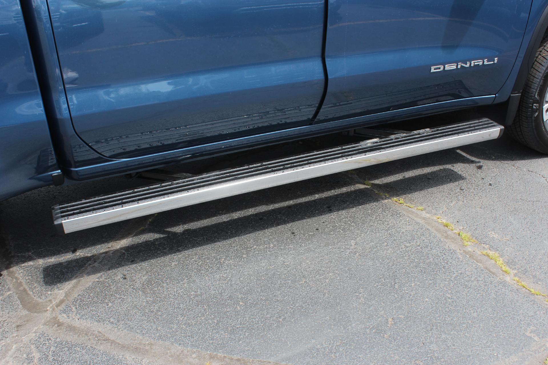 2025 GMC Sierra 1500 Vehicle Photo in AURORA, CO 80012-4011