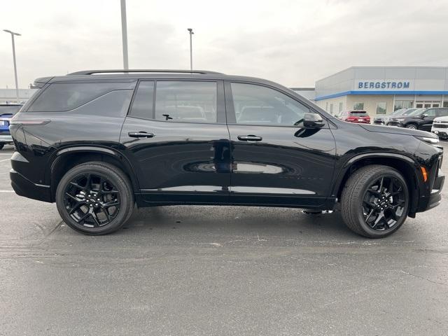 2025 Chevrolet Traverse Vehicle Photo in GREEN BAY, WI 54304-5303