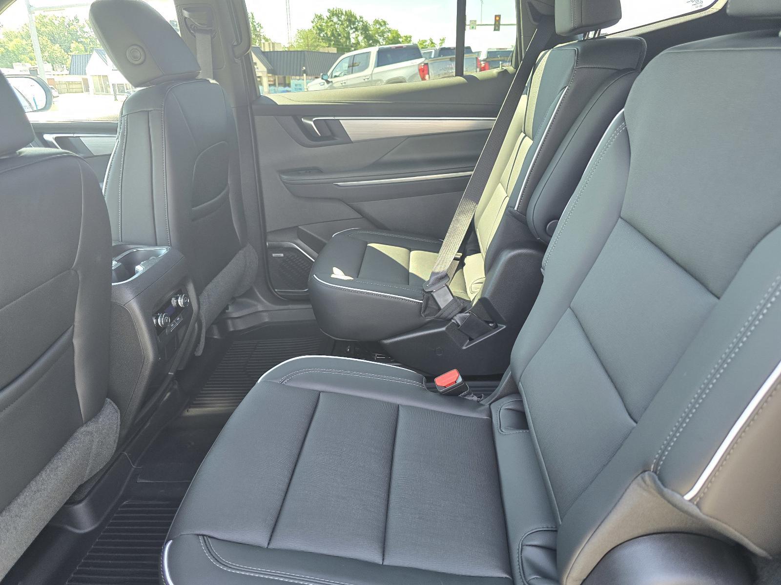 2025 Buick Enclave Vehicle Photo in Rolla, MO 65401