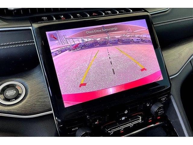 2021 Jeep Grand Cherokee L Vehicle Photo in San Antonio, TX 78230
