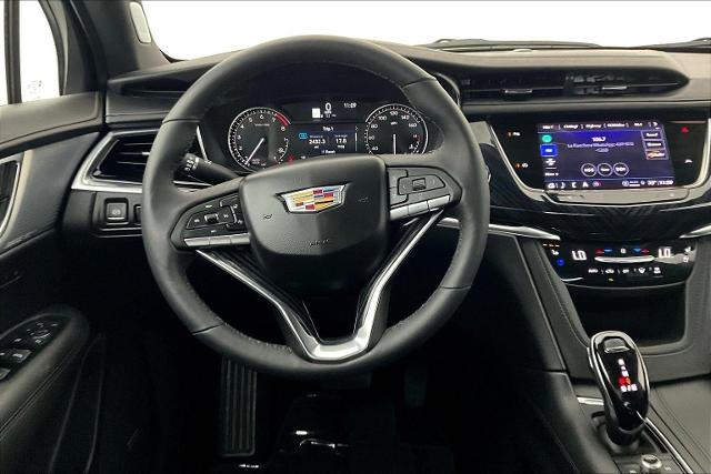 2025 Cadillac XT6 Vehicle Photo in San Antonio, TX 78230
