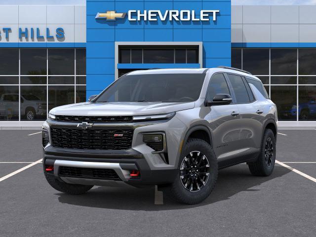 2025 Chevrolet Traverse Vehicle Photo in Roslyn, NY 11576