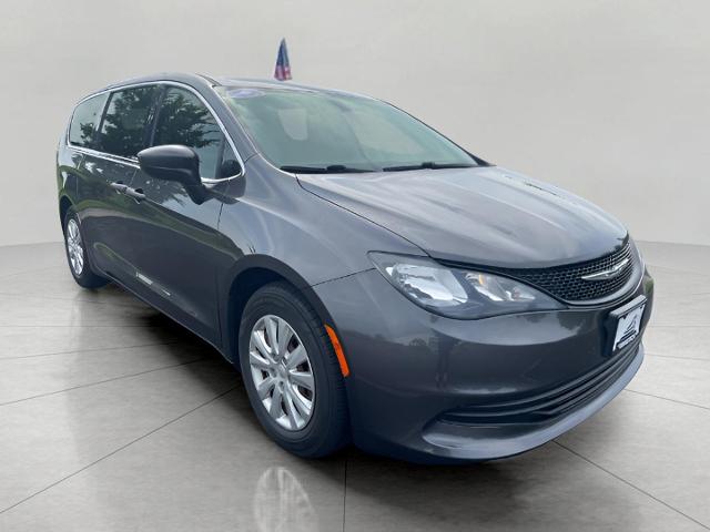 2018 Chrysler Pacifica Vehicle Photo in Oshkosh, WI 54904