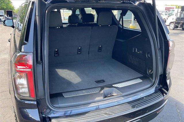 2024 Chevrolet Suburban Vehicle Photo in INDEPENDENCE, MO 64055-1314