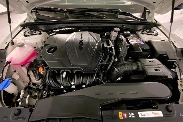 2025 Kia K5 Vehicle Photo in Lees Summit, MO 64086