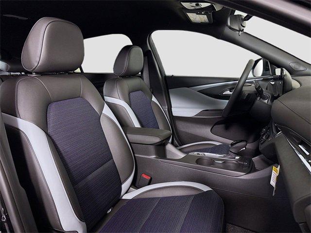 2025 Buick Envista Vehicle Photo in PUYALLUP, WA 98371-4149
