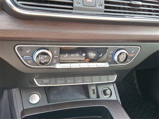 2022 Audi Q5 Vehicle Photo in Willow Grove, PA 19090