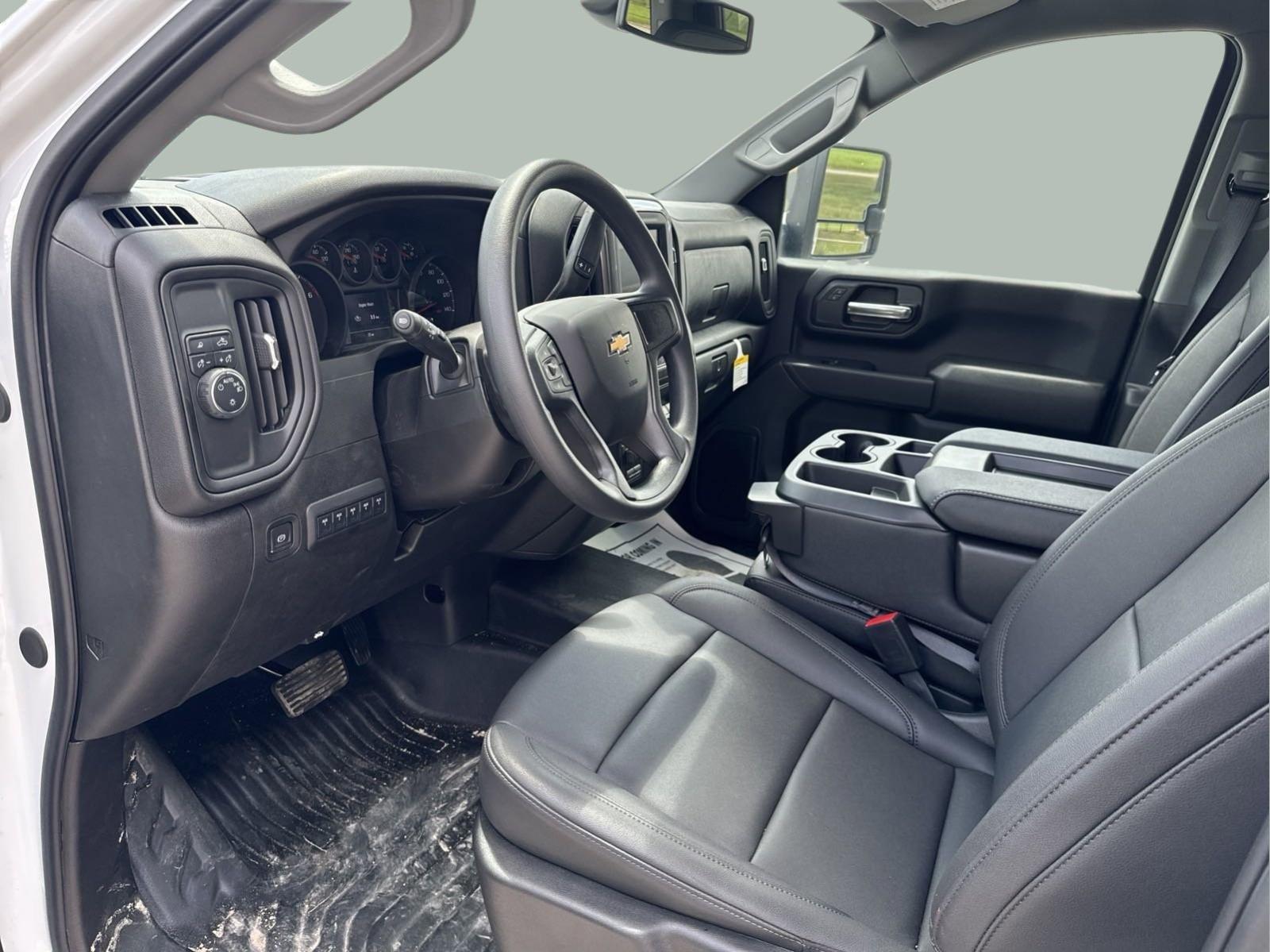 2024 Chevrolet Silverado 3500 HD Vehicle Photo in GEORGETOWN, TX 78626-7508