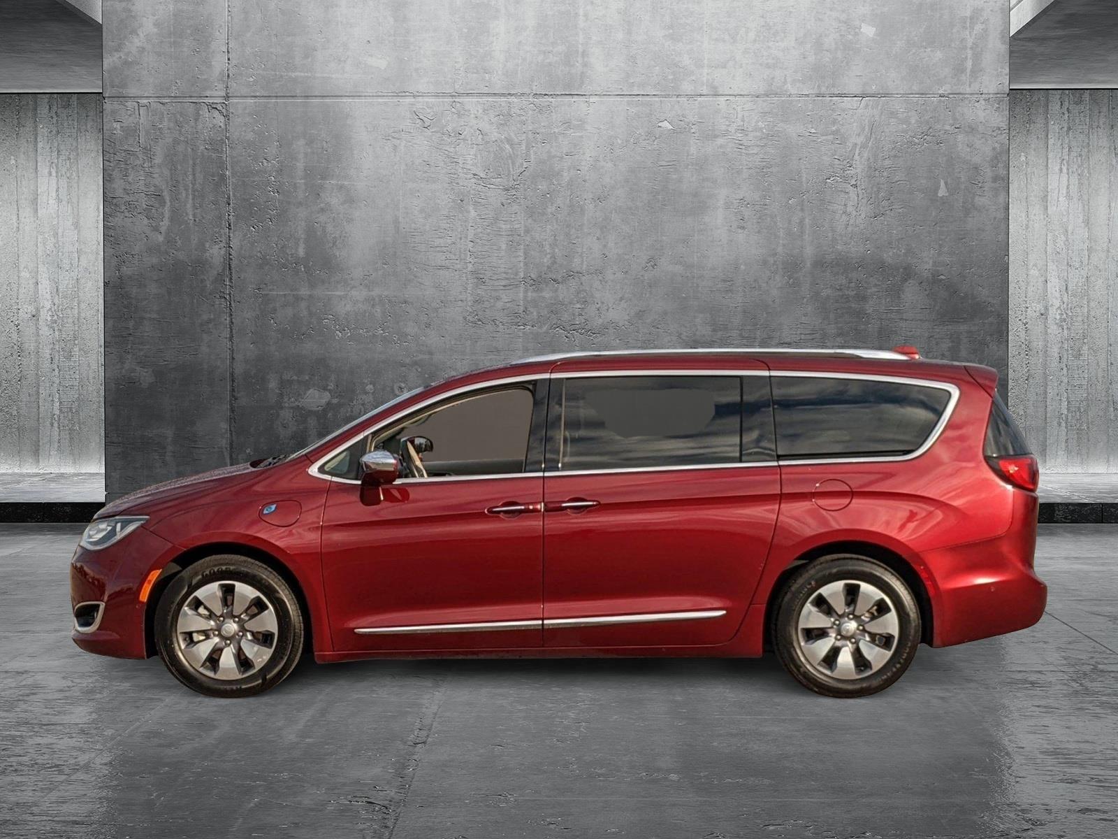 2017 Chrysler Pacifica Vehicle Photo in ORLANDO, FL 32808-7998