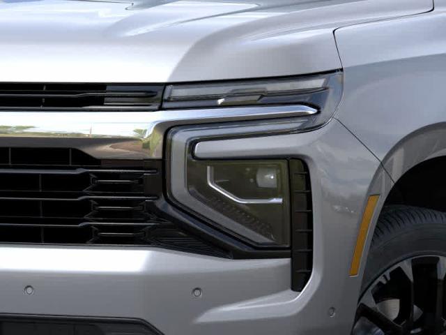 2025 Chevrolet Tahoe Vehicle Photo in MOON TOWNSHIP, PA 15108-2571