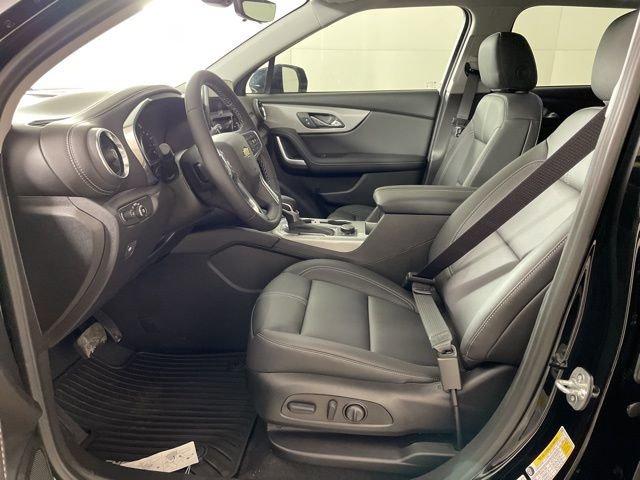 2025 Chevrolet Blazer Vehicle Photo in PHOENIX, AZ 85014-3381