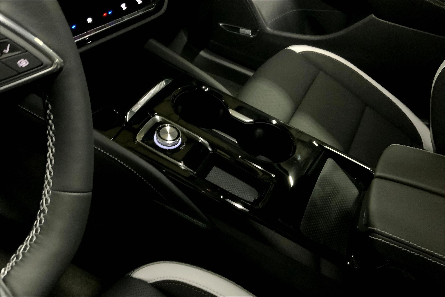 2025 Buick Envision Vehicle Photo in KANSAS CITY, MO 64114-4545