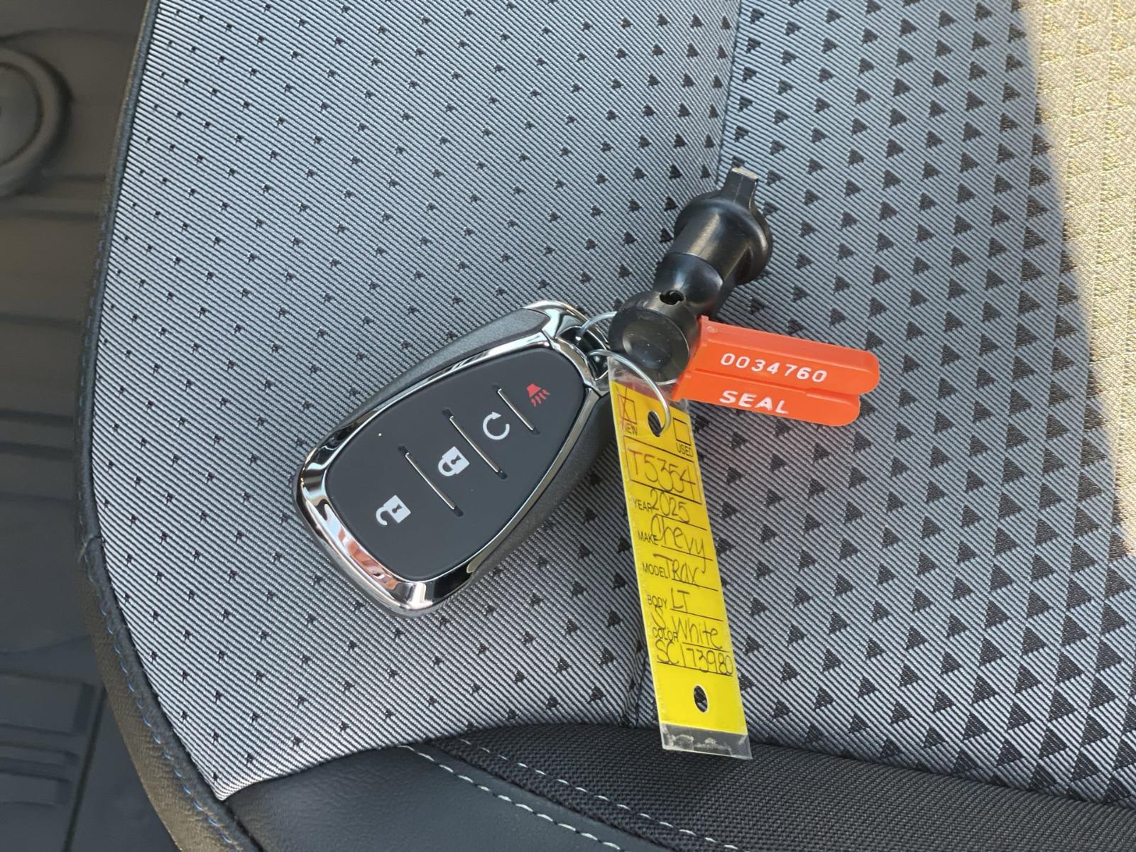 2025 Chevrolet Trax Vehicle Photo in BENTONVILLE, AR 72712-4322