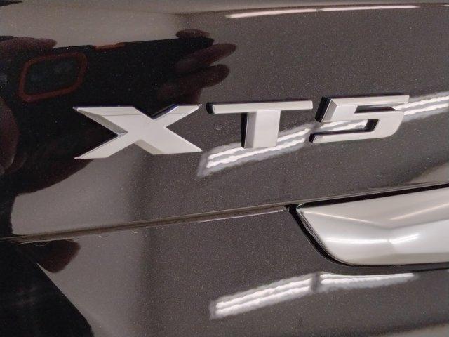 2025 Cadillac XT5 Vehicle Photo in PINEVILLE, NC 28134-8495