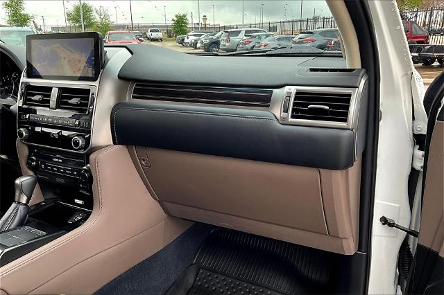 2023 Lexus GX 460 Vehicle Photo in Grapevine, TX 76051
