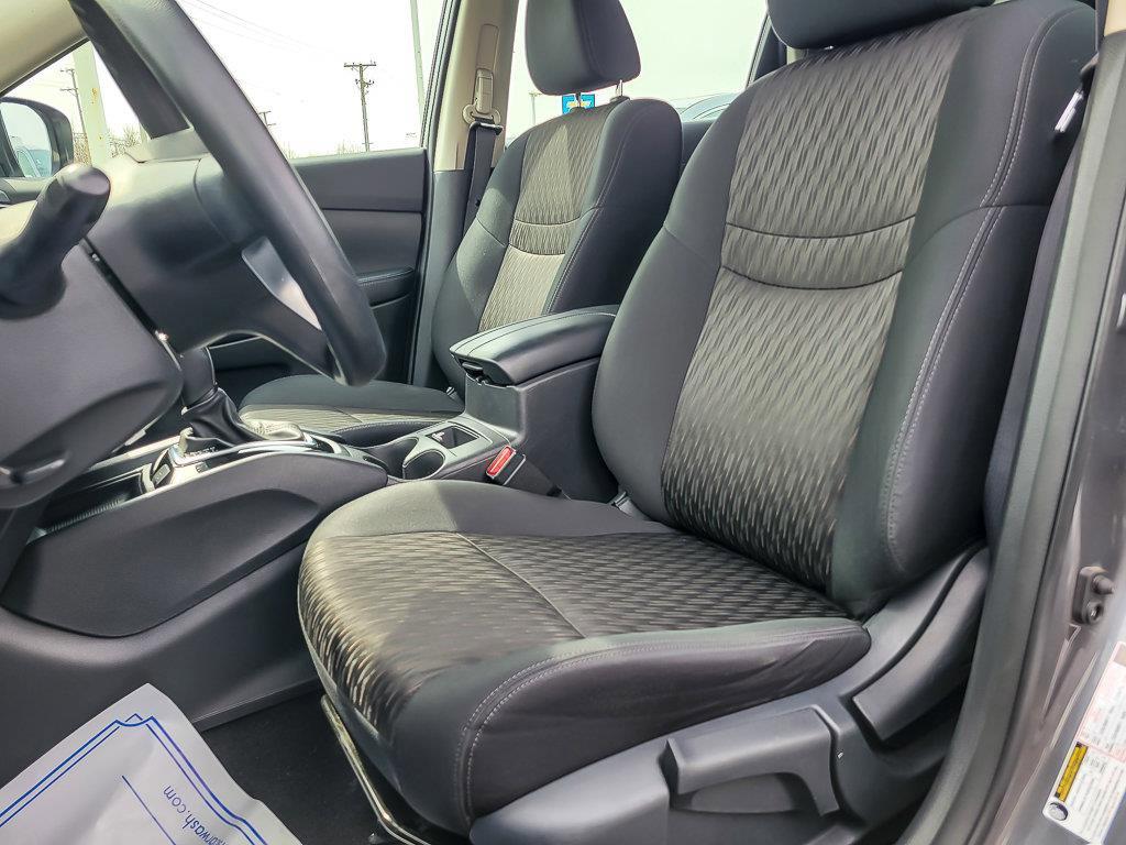 2018 Nissan Rogue Vehicle Photo in AURORA, IL 60503-9326