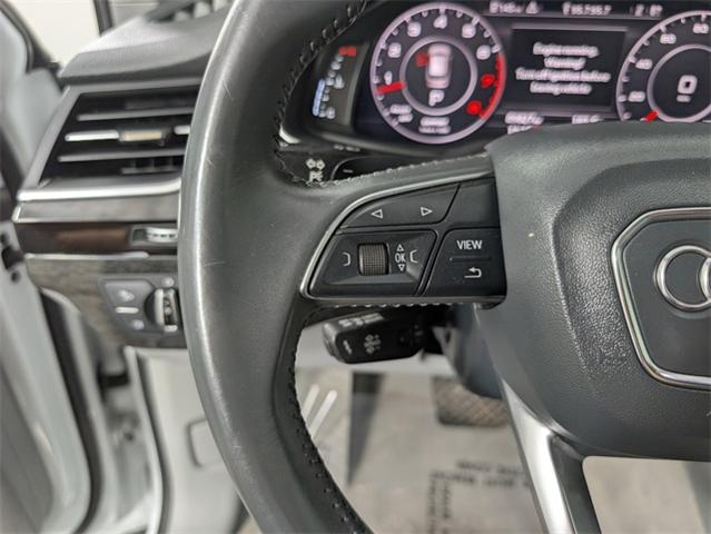 2017 Audi Q7 Vehicle Photo in ENGLEWOOD, CO 80113-6708