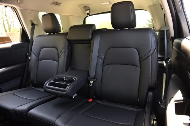 2025 Nissan Pathfinder Vehicle Photo in Ballwin, MO 63011