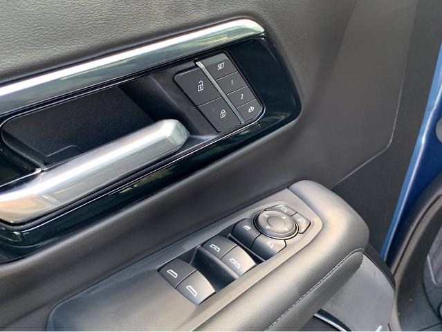 2025 Chevrolet Tahoe Vehicle Photo in BEAUFORT, SC 29906-4218