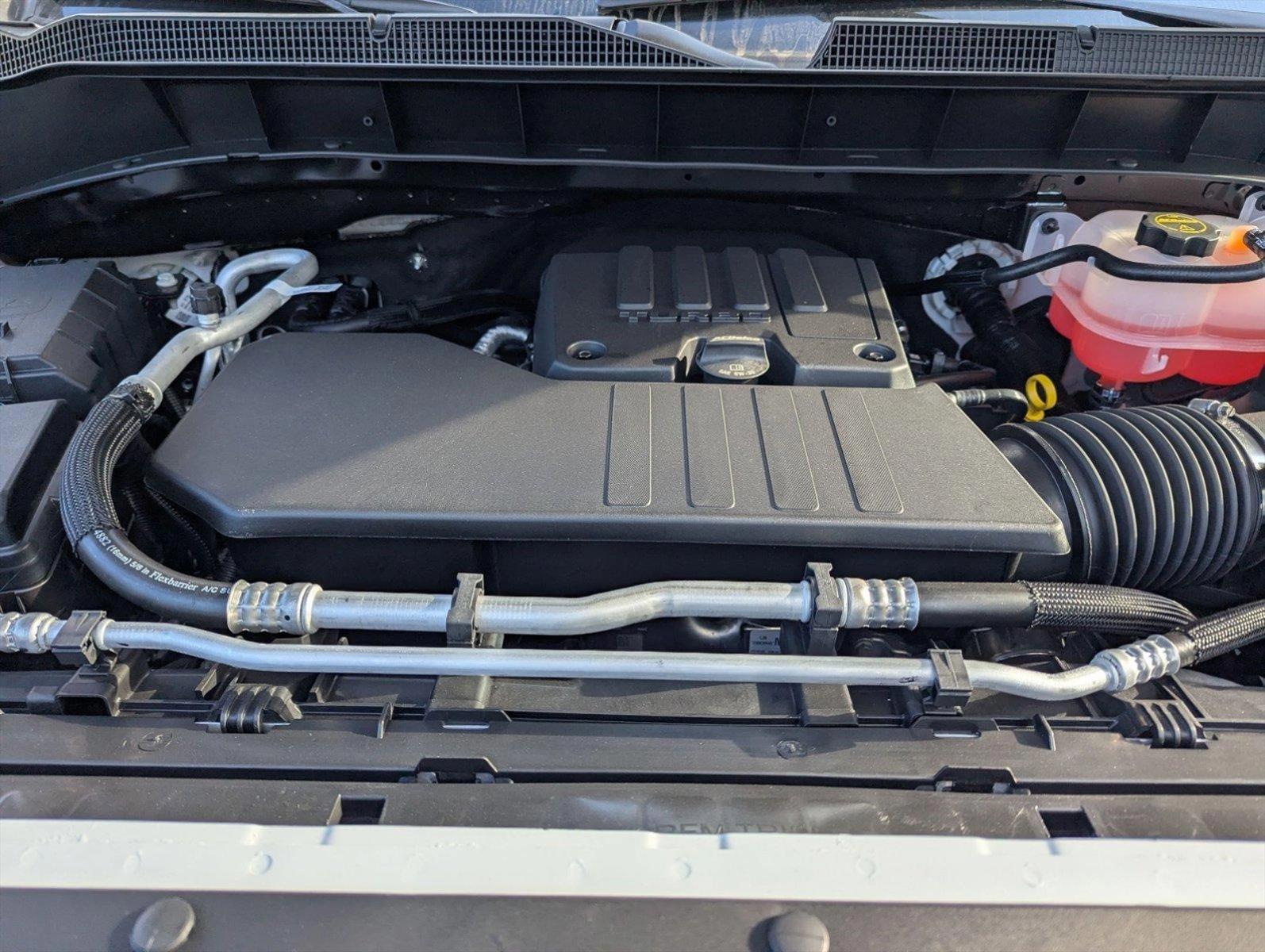 2025 Chevrolet Silverado 1500 Vehicle Photo in GREENACRES, FL 33463-3207