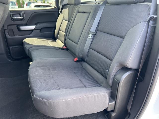 2018 Chevrolet Silverado 1500 Vehicle Photo in GREEN BAY, WI 54304-5303