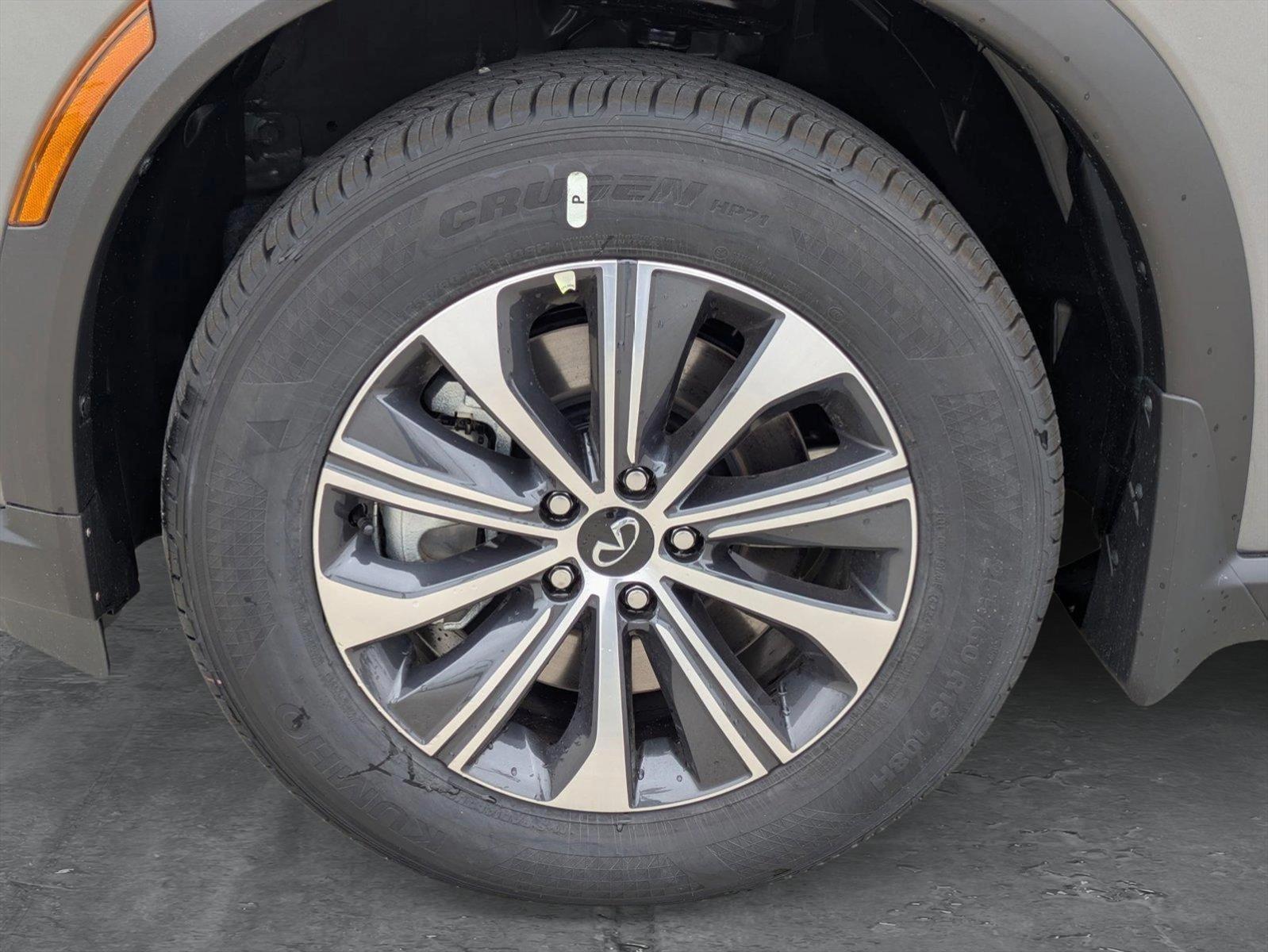 2025 INFINITI QX60 Vehicle Photo in Tustin, CA 92782