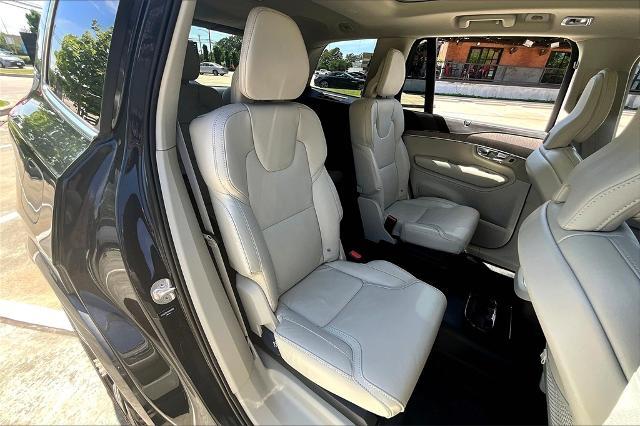 2022 Volvo XC90 Vehicle Photo in Houston, TX 77007
