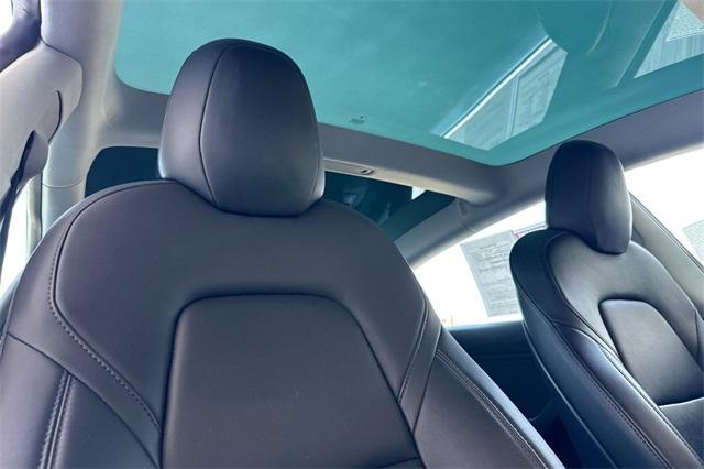 2020 Tesla Model 3 Vehicle Photo in ELK GROVE, CA 95757-8703