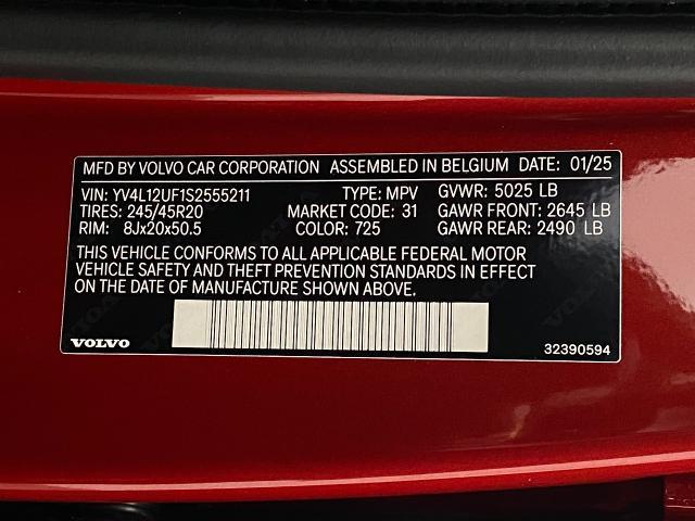 2025 Volvo XC40 Vehicle Photo in Appleton, WI 54913