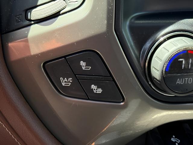 2015 Chevrolet Silverado 1500 Vehicle Photo in APPLETON, WI 54914-4656