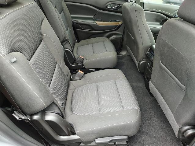 2023 GMC Acadia Vehicle Photo in GREEN BAY, WI 54304-5303
