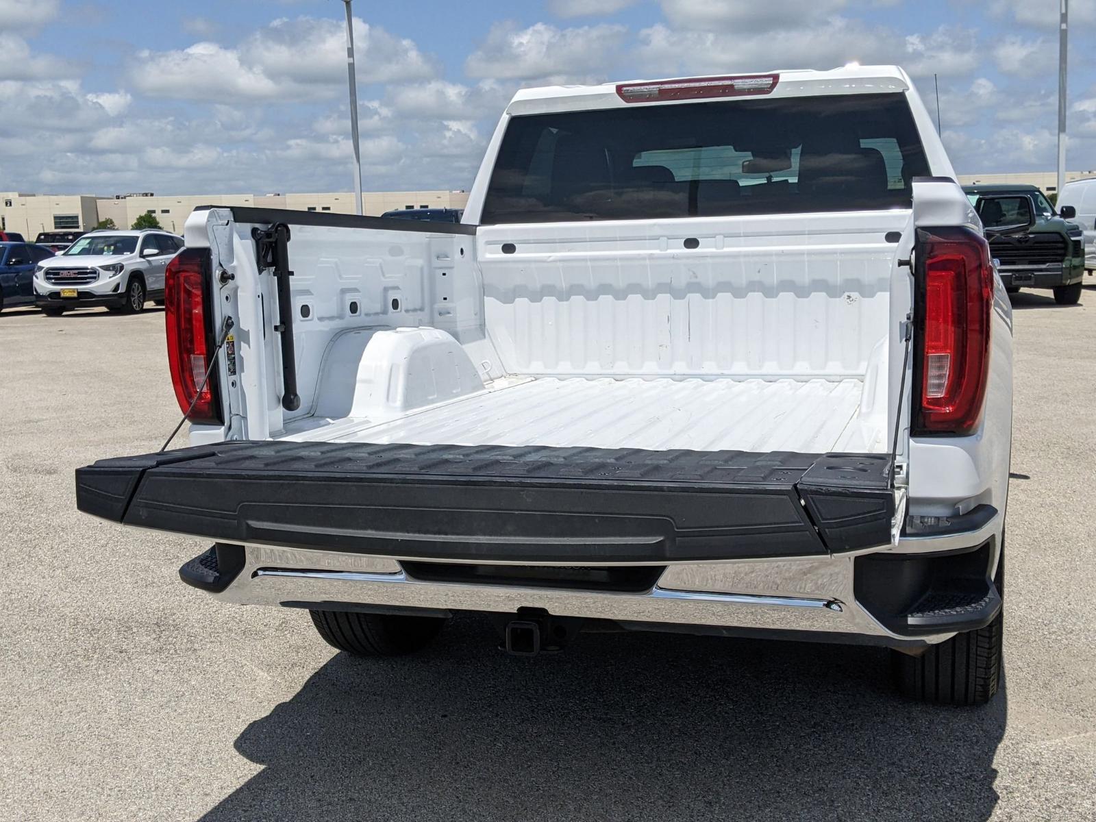 2024 GMC Sierra 1500 Vehicle Photo in Seguin, TX 78155