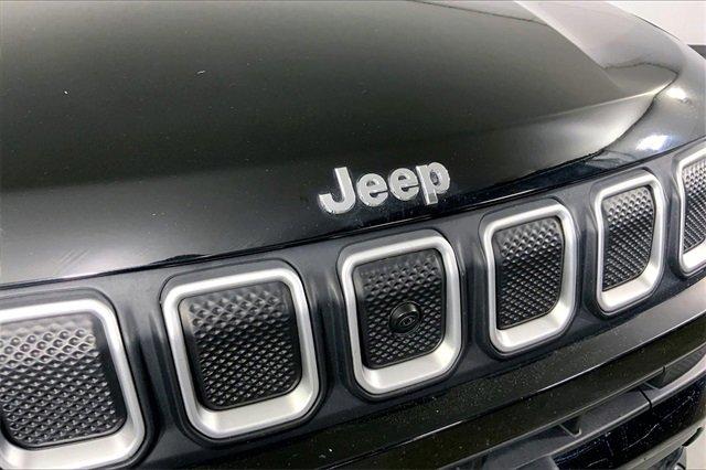 2022 Jeep Compass Vehicle Photo in KANSAS CITY, MO 64114-4502