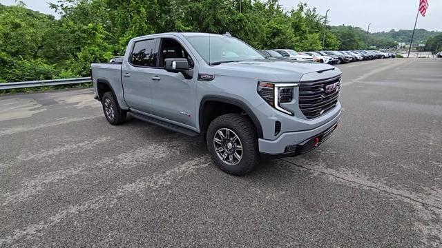 2024 GMC Sierra 1500 Vehicle Photo in Pleasant Hills, PA 15236