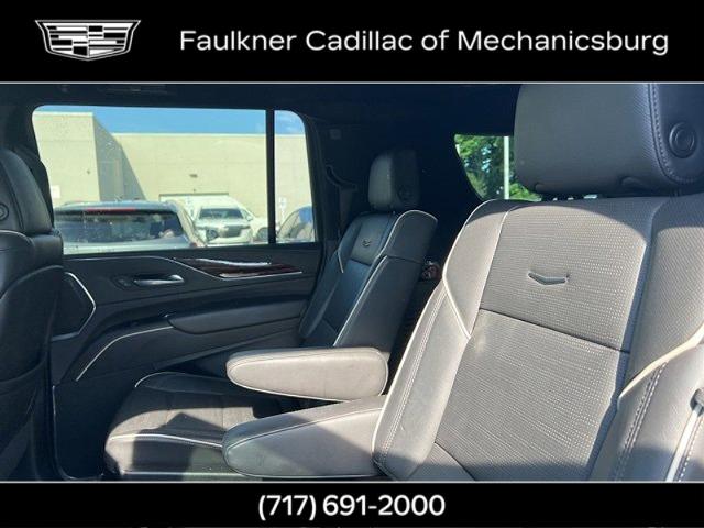 2021 Cadillac Escalade ESV Vehicle Photo in MECHANICSBURG, PA 17050-1707