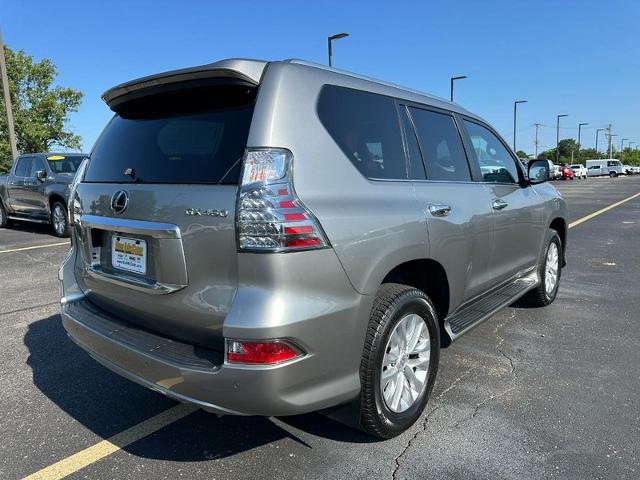 2022 Lexus GX 460 Vehicle Photo in COLUMBIA, MO 65203-3903