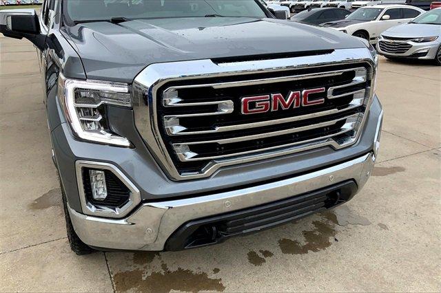 2021 GMC Sierra 1500 Vehicle Photo in TOPEKA, KS 66609-0000