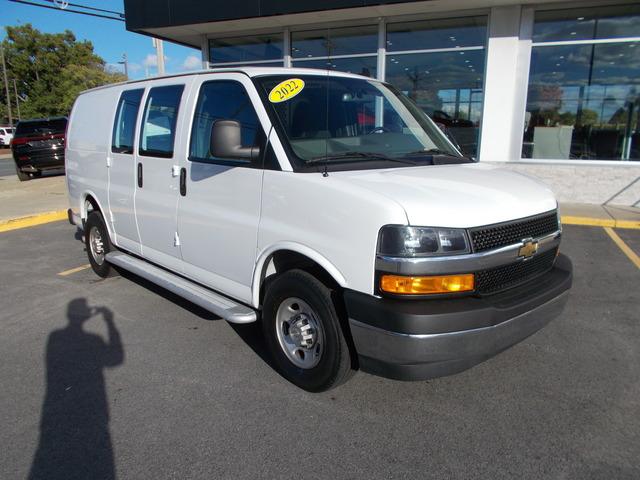 2022 Chevrolet Express Cargo 2500 Vehicle Photo in LOWELL, MA 01852-4336