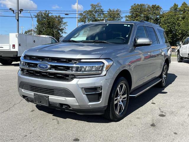 2022 Ford Expedition Max Vehicle Photo in ALCOA, TN 37701-3235